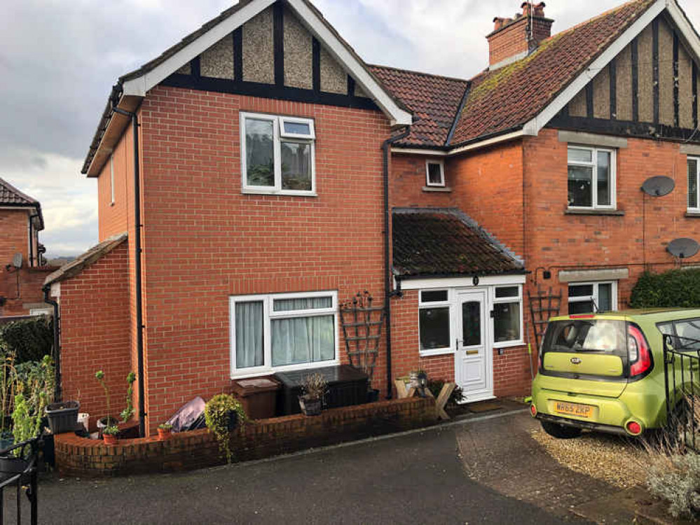 Family home with annexe in Wells Road