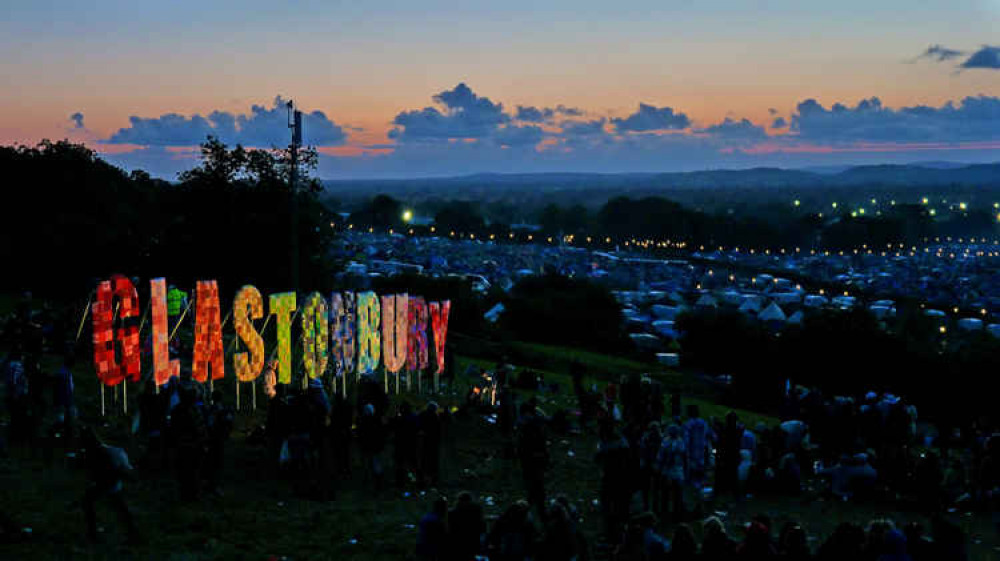 The Glastonbury Festival has been awarded £900,000