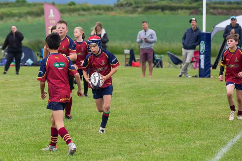 Tor RFC youth players in action