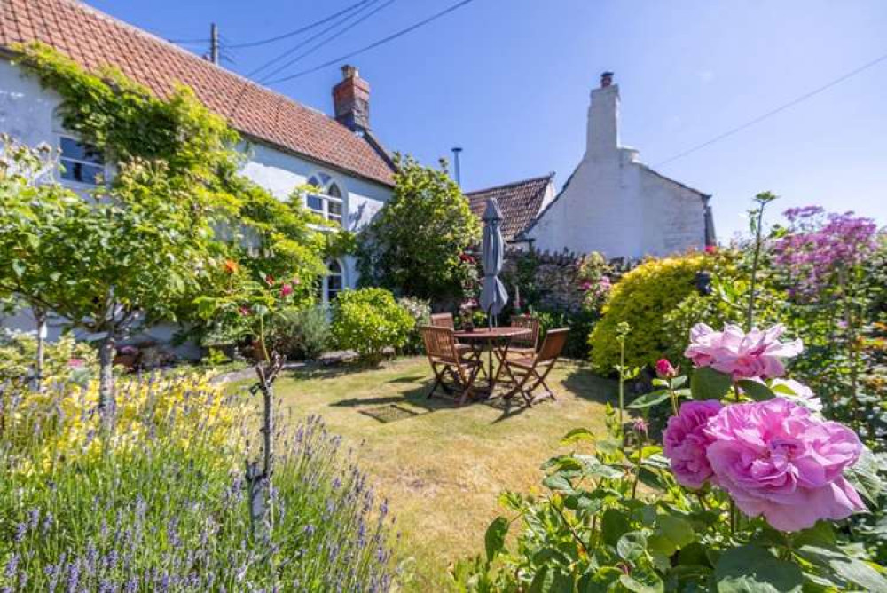 Four-bedroom cottage in West Horrington Four-bedroom cottage in West Horrington